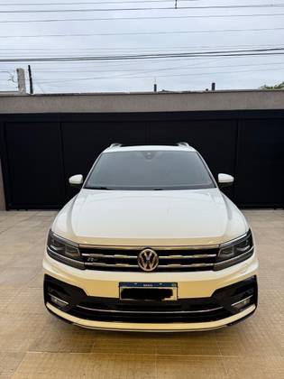 VOLKSWAGEN TIGUAN 2.0 350 TSI GASOLINA ALLSPACE R-LINE 4MOTION DSG VOLKSWAGEN TIGUAN 2.0 350 TSI GASOLINA ALLSPACE R-LINE 4MOTION DSG
